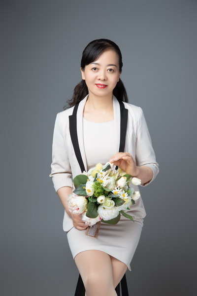 杨学珍.jpg