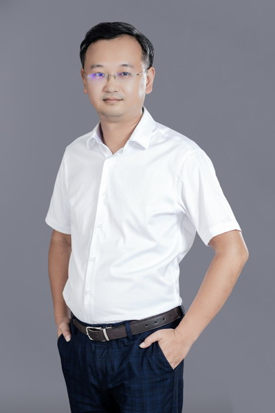 涂宾.jpg