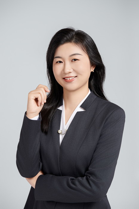 云校直播李婷.jpeg